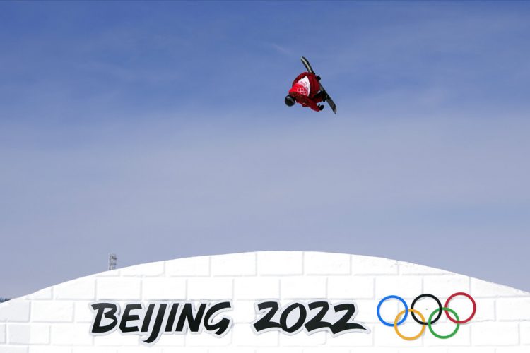 Parrot's cancer comeback leads to Olympic snowboard gold